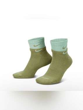 Nike Everyday Plus Cushioned Training Layered Ankle Socks